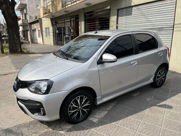 TOYOTA ETIOS 2020  XLS AUTOMATICO IMPECABLE