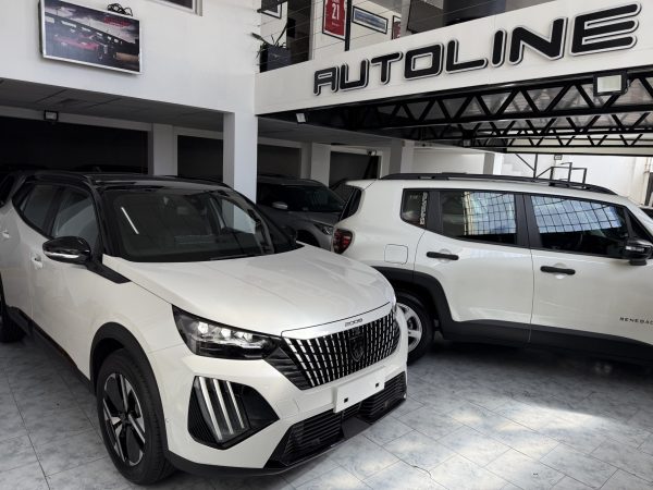 PEUGEOT 2008 GT  0KM LISTA PARA PATENTAR